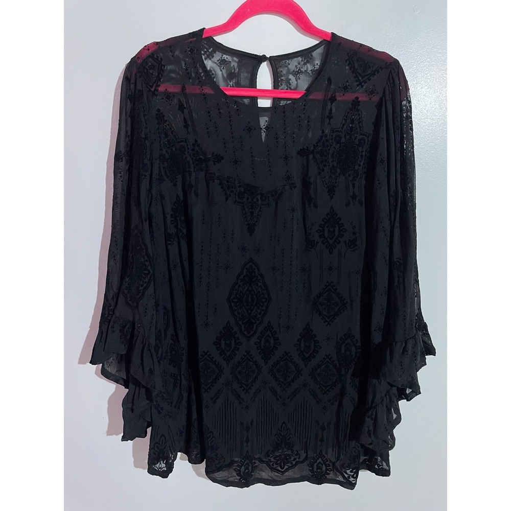Torrid floral burnout velvet top 1X ruffle bell sleeves nightfall gothic